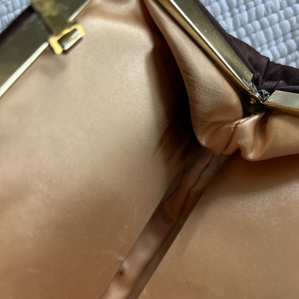 Burgundy/Brown Vintage Satin Clutch Purse with Gold Chain Detail & Coin Pouch - Picture 10 of 12